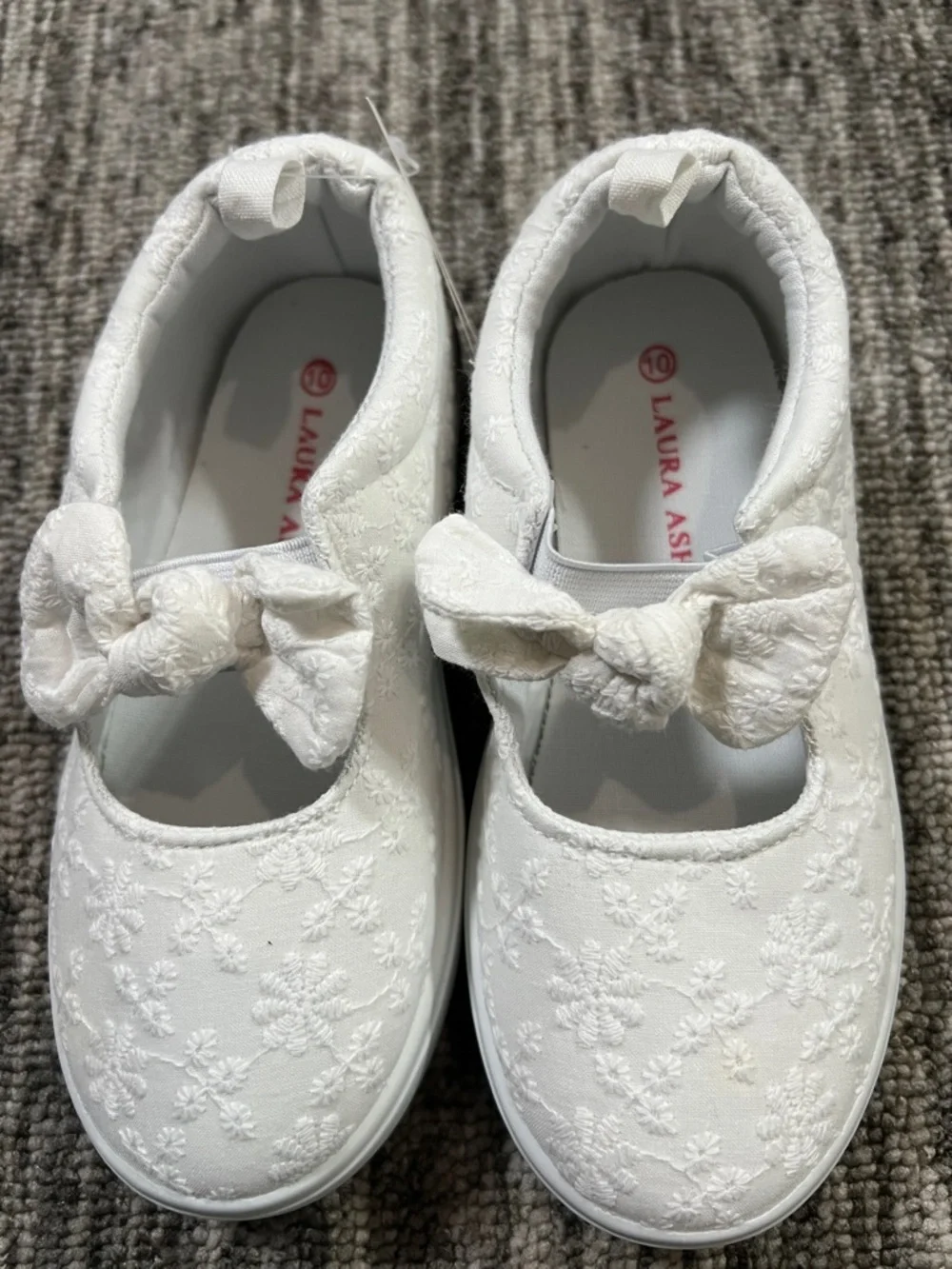 Laura Ashley MJ Style Kids Slip-On Bow Accent Sneakers Size 10